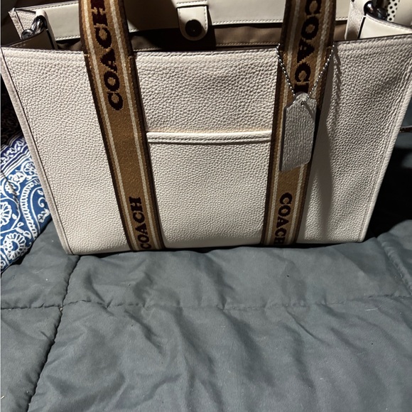 Coach Pebbled Leather smith Tote in Cream and Tan - Picture 2 of 8